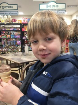 EF3666F8-666E-4281-B3E7-F3F7247261E2